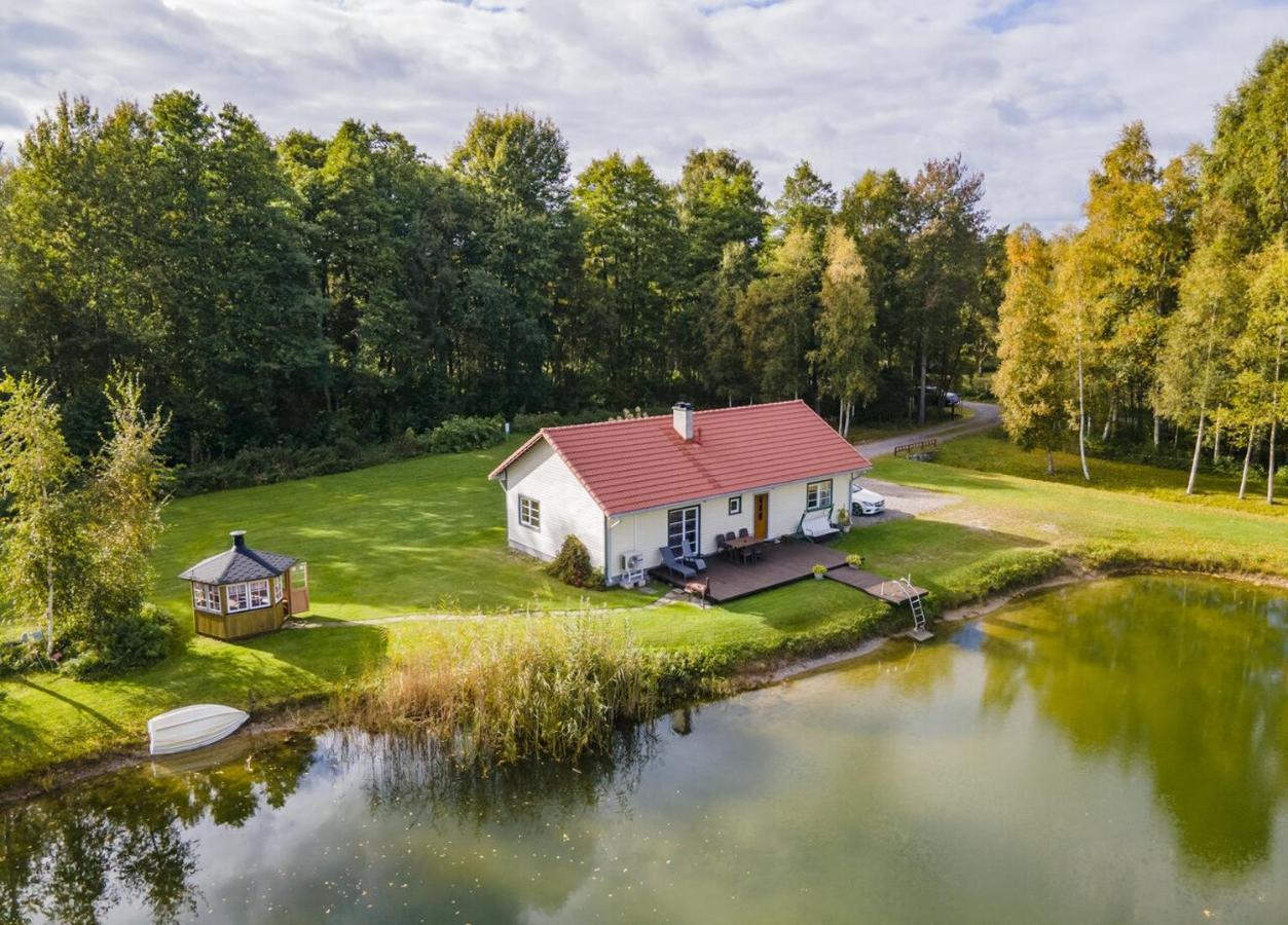 Ninnujaerve Private Holiday Home Nasva Eksteriør bilde